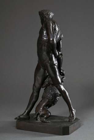 Chemellier, George de (1835-1907) "Get Up" (Akrobat mit Pudel), Bronze dunkel patiniert, auf der Plinthe sign., H. 41cm - Foto 4