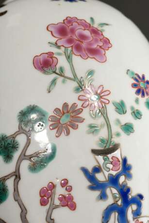 Porzellan Meiping Vase mit Famille Rose Malerei in Chine de Command Art, H. 19,2cm - photo 5