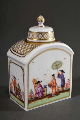 Kleine Meissen Teedose mit polychromer Bemalung „Chinoiserien“ und Goldstaffage, 20.Jh., Modelnr.: 52860, 9,5x6x4cm - Foto 1