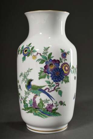 Große Meissen Vase mit polychromer Malerei „Elsterdekor“ und Goldrand, 20.Jh., Modellnr.: 90315, Formnr.: 28, Jahreszeichen: 1976, Dekornr.: 6506, Malernr.: 55, H. 29,5cm - photo 1