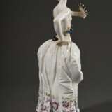 Meissen Figur „Spanische Tänzerin“, polychrom staffiert, Entw.: Paul Scheurich 1933, Jubiläumsmarke 1883-1983, Modellnr.: G7077, Bossiernr.: 109, H. 27,5cm - Foto 3