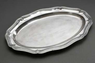 Große ovale Platte mit Chippendale Rand und Monogramm &quot;F&quot;, MZ: Ernst Mehner/Stuttgart, Silber 800, 2120g, 59,3x39,5cm