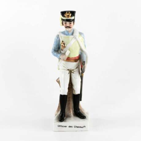 Hussard en porcelaine pendant les guerres napoleoniennes. Фарфор 22 г. - фото 1