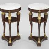 Paire de tables dappoint de style Empire Gilded bronze and marble Empire 68.6 - photo 1