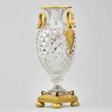 Vase en cristal en bronze dore Bronze doré Néo-classicisme 27.5 - photo 2