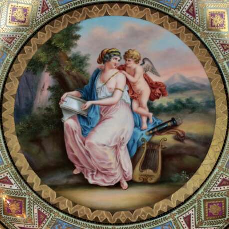 Grande assiette viennoise avec Cupidon et Venus. Porcelaine Eclecticism 3 - photo 2