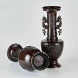 Une paire de vases chinois en bronze. Bronce 39 - photo 3