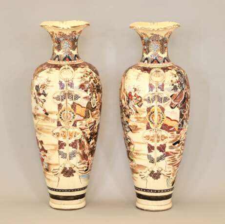 Paire de vases de sol japonais Satsuma. Fayence 105 - Foto 2