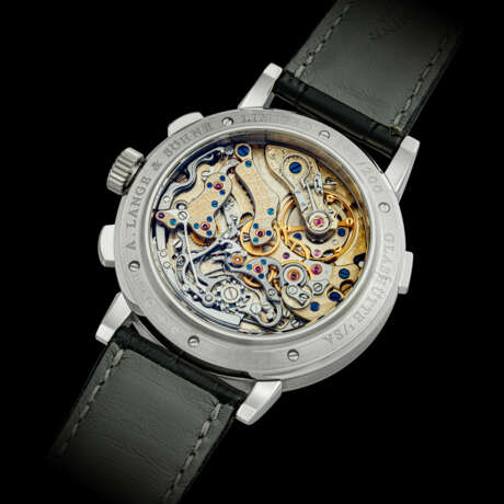 A. LANGE & S&#214;HNE. A RARE AND ATTRACTIVE PLATINUM LIMITED EDITION SEMI-SKELETONISEDFLYBACK CHRONOGRAPH WRISTWATCH WITH OVERSIZED DATE AND POWER RESERVE INDICATION - Foto 2