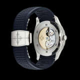 PATEK PHILIPPE. AN 18K WHITE GOLD AUTOMATIC WRISTWATCH WITH SWEEP CENTRE SECONDS AND DATE - photo 2