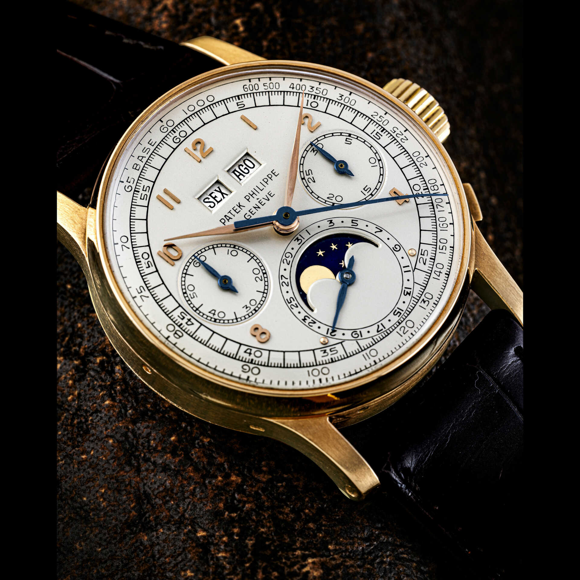 PATEK PHILIPPE. AN IMPORTANT, EXTREMELY RARE AND INCREDIBLY WELL-PRESERVED 18K PINK GOLD PERPETUAL CALENDAR CHRONOGRAPH WRISTWATCH WITH MOON PHASES AND PORTUGUESE CALENDAR