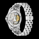 PATEK PHILIPPE. AN 18K WHITE GOLD AUTOMATIC WORLD TIME WRISTWATCH WITH BRACELET - photo 2