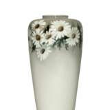 Vase Marguerites. Manufacture imperiale de porcelaine 1915. Porcelain 31 - photo 2