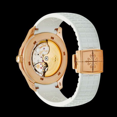 PATEK PHILIPPE. AN 18K PINK GOLD AND DIAMOND-SET AUTOMATIC WRISTWATCH WITH SWEEP CENTRE SECONDS AND DATE - фото 2