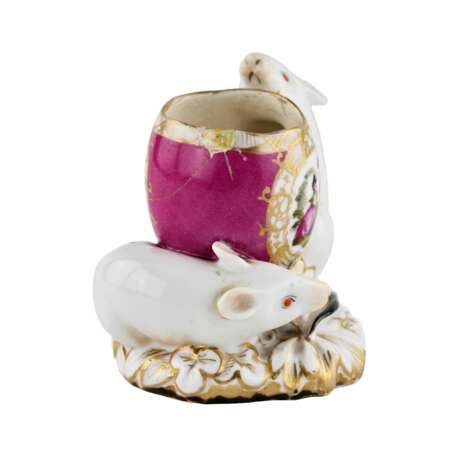 Composition decorative avec deux souris pr&egrave;s de l`oeuf. KPM XIXe si&egrave;cle. Porcelain Hand Painted Gilding Neo-baroque 8 - Foto 2
