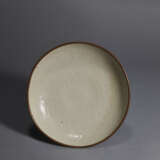 A VERY RARE DING IMPERIAL INSCRIBED MOULDED ‘MAKARA’ DISH - фото 2