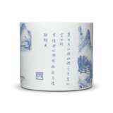A LARGE BLUE AND WHITE ‘WILD GEESE AND LANDSCAPE’ BRUSH POT - photo 3