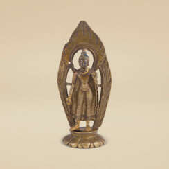 A SILVER AND COPPER INLAID BRONZE FIGURE OF BUDDHA SHAKYAMUNI