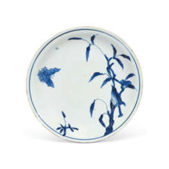 A BLUE AND WHITE ‘BIRD AND BUTTERFLY’ SAUCER DISH