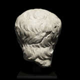 A ROMAN MARBLE PORTRAIT HEAD OF THE EMPEROR NERO - Foto 4