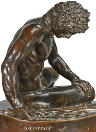 A PATINATED-BRONZE FIGURE OF THE DYING GAUL - Foto 6