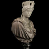 A ROMAN MARBLE HEAD OF CYBELE OR TYCHE - photo 2