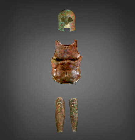 A GREEK BRONZE WARRIOR`S PANOPLY - photo 1