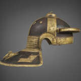 AN IMPORTANT ROMAN IRON, BRASS AND COPPER HELMET FOR JULIUS MANSUETUS, together with A DOLABRA - photo 10