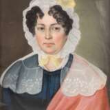 Biedermeier-Porträt "Porträt einer Dame mit Spitzenhaube", Pastell, unsign., 38x30 cm, hinter Glas (besch.) im Kirschholzrahmen - photo 1
