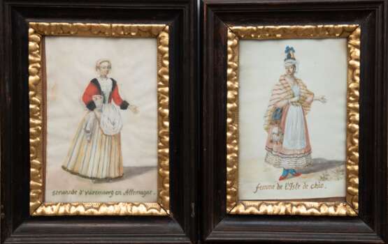 2 Gemälde dabei "Femme de t´isle de chio" und "Seruante d´Vüremberg en Allemagne", Gouache, unsig., je 18x13 cm, hinter Glas in alter Rahmung um 1800 - фото 1
