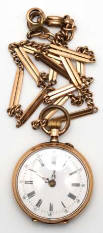 Damen-Taschenuhr, 585 GG, fein ziselierter Deckel mit Schwanendarstellung, Reste schwarzer Emaillierung, funktionstüchtig, Dm. 3,2 cm, mit vergoldeter Uhrenkette, L. 45 cm - Foto 1