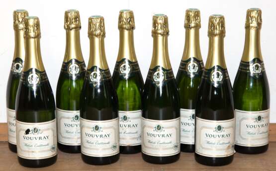 9 Flaschen "Vouvray", Frankreich, Demi-Sec, Methode Tradinonnelle, 75 cl, 12% vol. - Foto 1