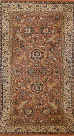 Teppich, Maschinenteppich mit Keshan-Muster, Schurwolle, Kammgarn, floral gemustert und Tiermotive, 100x200 cm - photo 1