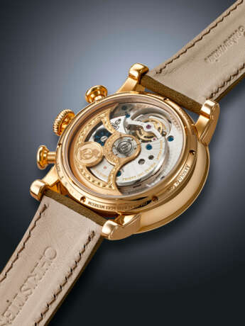 ARNOLD & SON, UNIQUE RED GOLD TOURBILLON CHRONOGRAPH, WITH HAND-PAINTED ENAMEL DIAL DEPICTING OMAN ACROSS AGES MUSEUM, REF. 1CTARG99A - photo 4