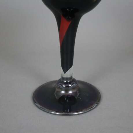 Fußvase - 20. Jh., farbloses Glas mit Farbeinschme… - Foto 7