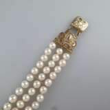 Perlenarmband- 3-strängig, aus 45 Zuchtperlen von… - Foto 3