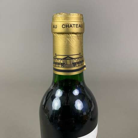 Weinkonvolut - 2 Flaschen 1993 Château Caronne Ste… - фото 3
