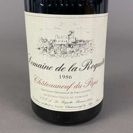 Weinkonvolut - 3 Flaschen 1986 Domaine de la Roque… - Foto 2