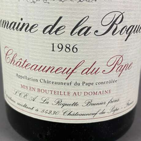Weinkonvolut - 3 Flaschen 1986 Domaine de la Roque… - фото 3