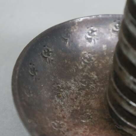 Zwei Spiralleuchter - Eisen, verschiedene Formen,… - photo 5