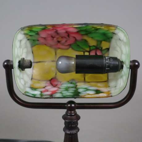 Bankerlampe im Tiffany-Stil - 20. Jh., Metallfuß m… - фото 6