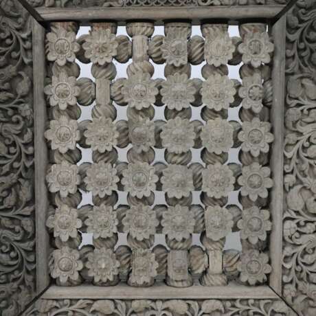 Kunstvoll geschnitzte Holzfragmente - Pakistan / I… - photo 13