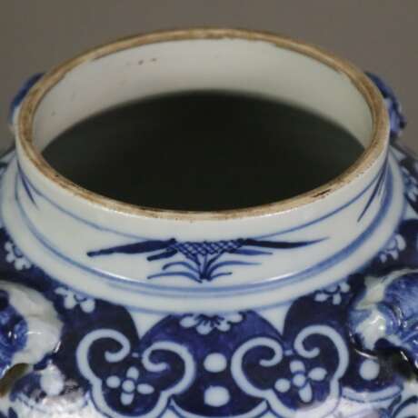 Blau-weiße Balustervase - China, späte Qing-Dynast… - photo 2