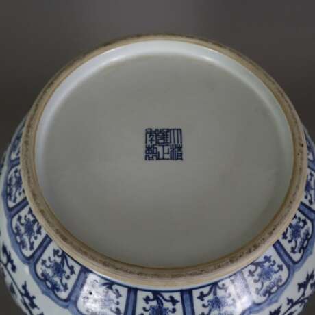Schwere Porzellanvase mit Phönix-Handhaben - China… - Foto 2