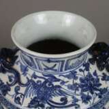 Blau-weiße Vase - Porzellan, runde gebauchte Wandu… - Foto 2