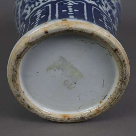 Blau-weiße Balustervase - China, späte Qing-Dynast… - photo 9