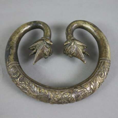 Bronzegriff - China, ovale abgerundete Form mit vo… - фото 4