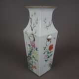 Famille rose-Vase - China, späte Qing-Dynastie, Vi… - Foto 2