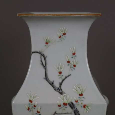 Famille rose-Vase - China, späte Qing-Dynastie, Vi… - фото 6