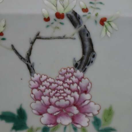 Famille rose-Vase - China, späte Qing-Dynastie, Vi… - фото 8